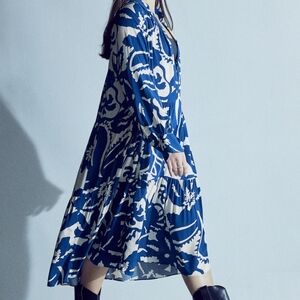 H&M floral dress. Size S